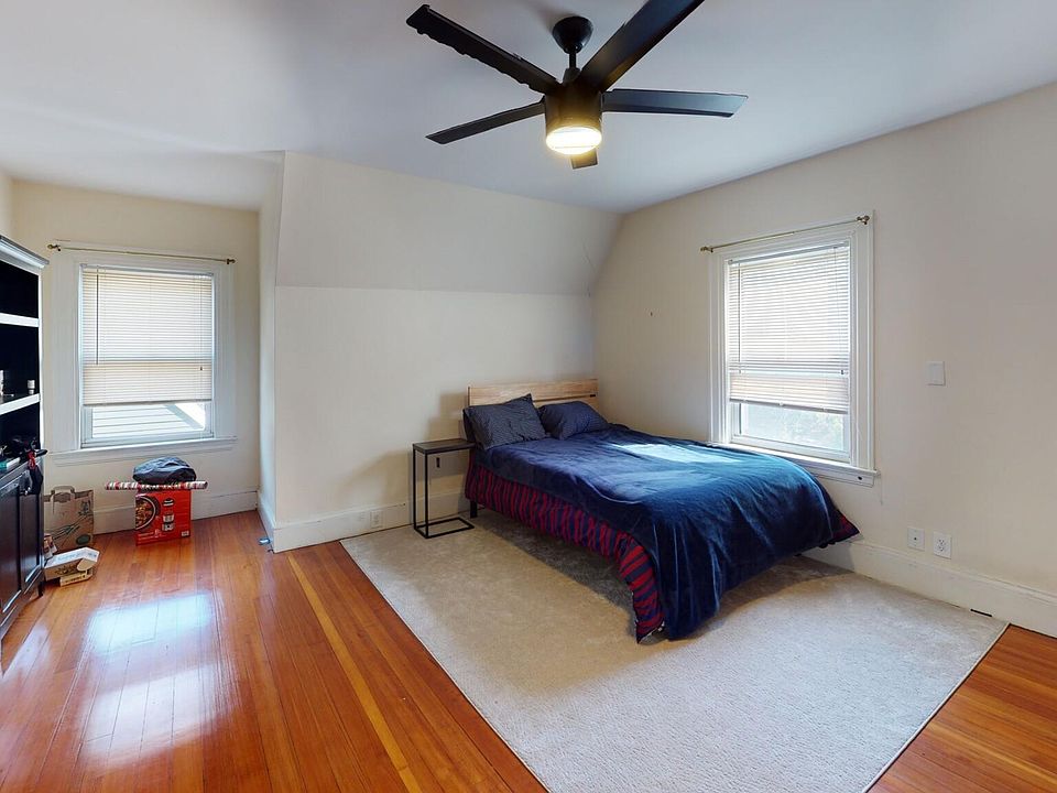 1st image of 96 Columbia St #4