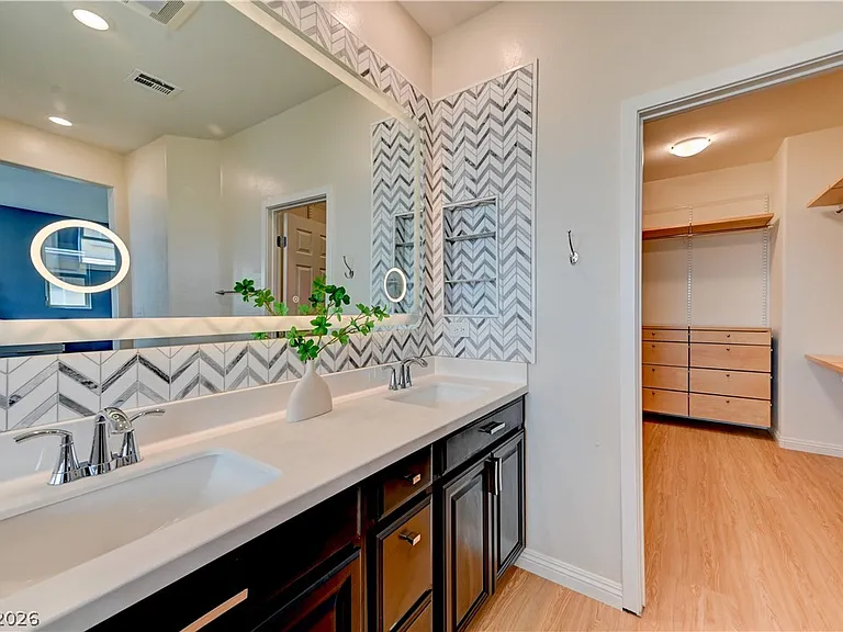 12393 Ferry Glide Ave — Photo 31
