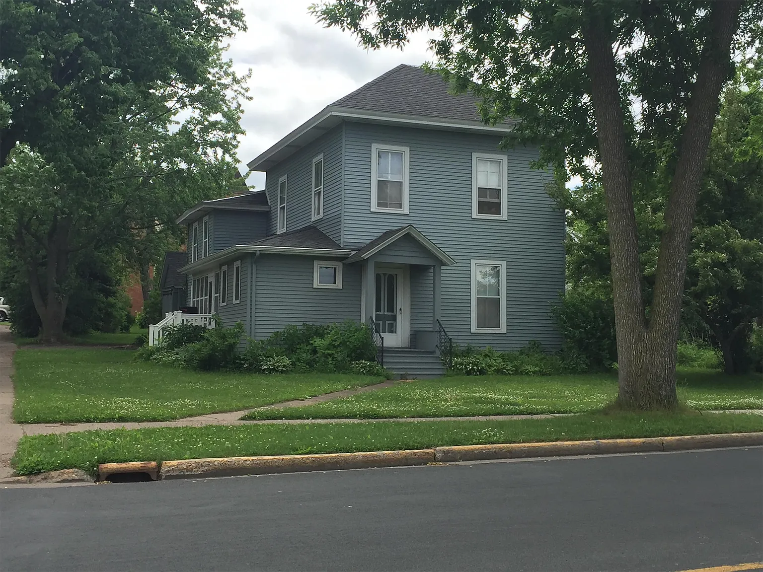 200 East Locust Street - 1 — Photo 2