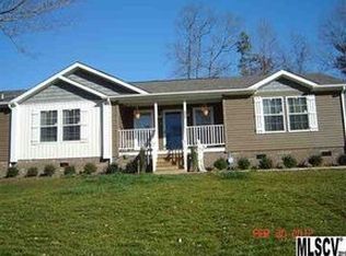5204 Branchside Dr, Granite Falls, NC 28630