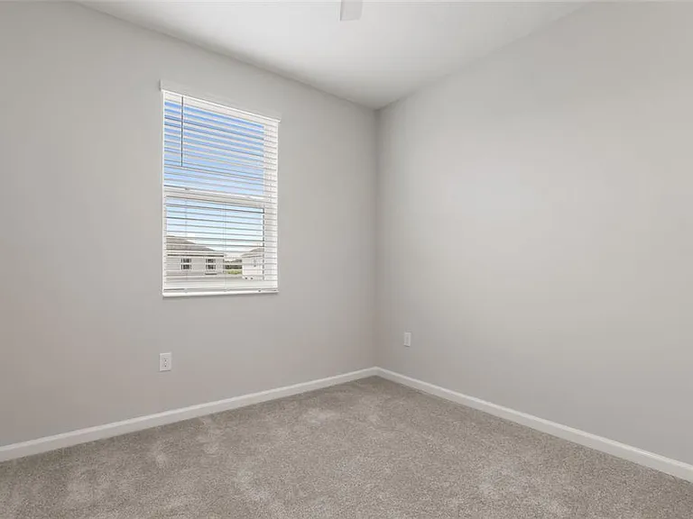 1394 Mount Royal Dr — Photo 21