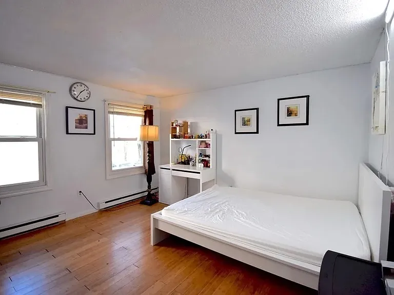 81 Francis St — Photo 9
