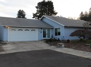 1846 Woodstock Cres NW, Salem, OR 97304