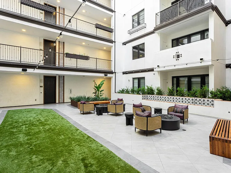 The Estelle: Elevated Amenities and Design ~ NOW OFFERING LIMITED-TIME LEASING SPECIALS! — Photo 20
