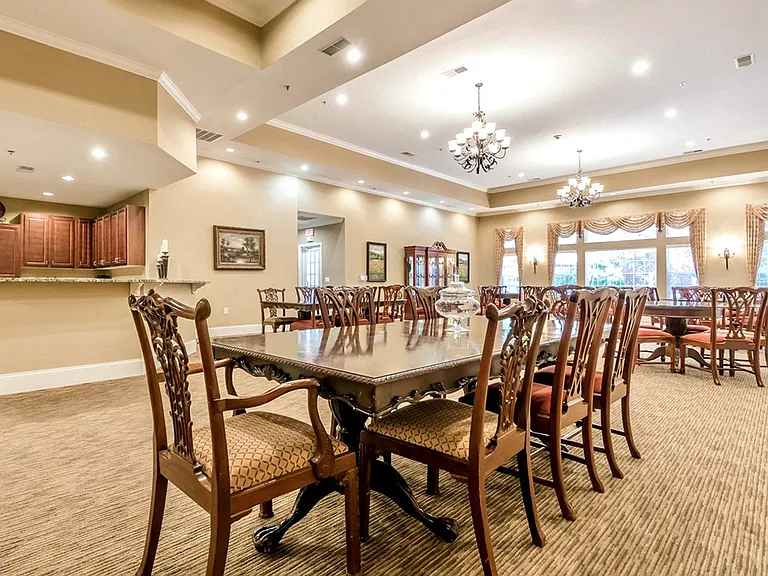 Parkland Manor — Photo 12