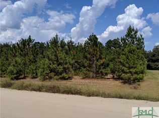 327 Lilla Myers Rd, Ellabell, GA 31308