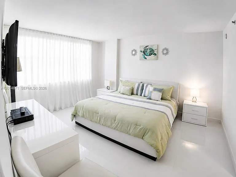 6917 Collins Ave #614 — Photo 25