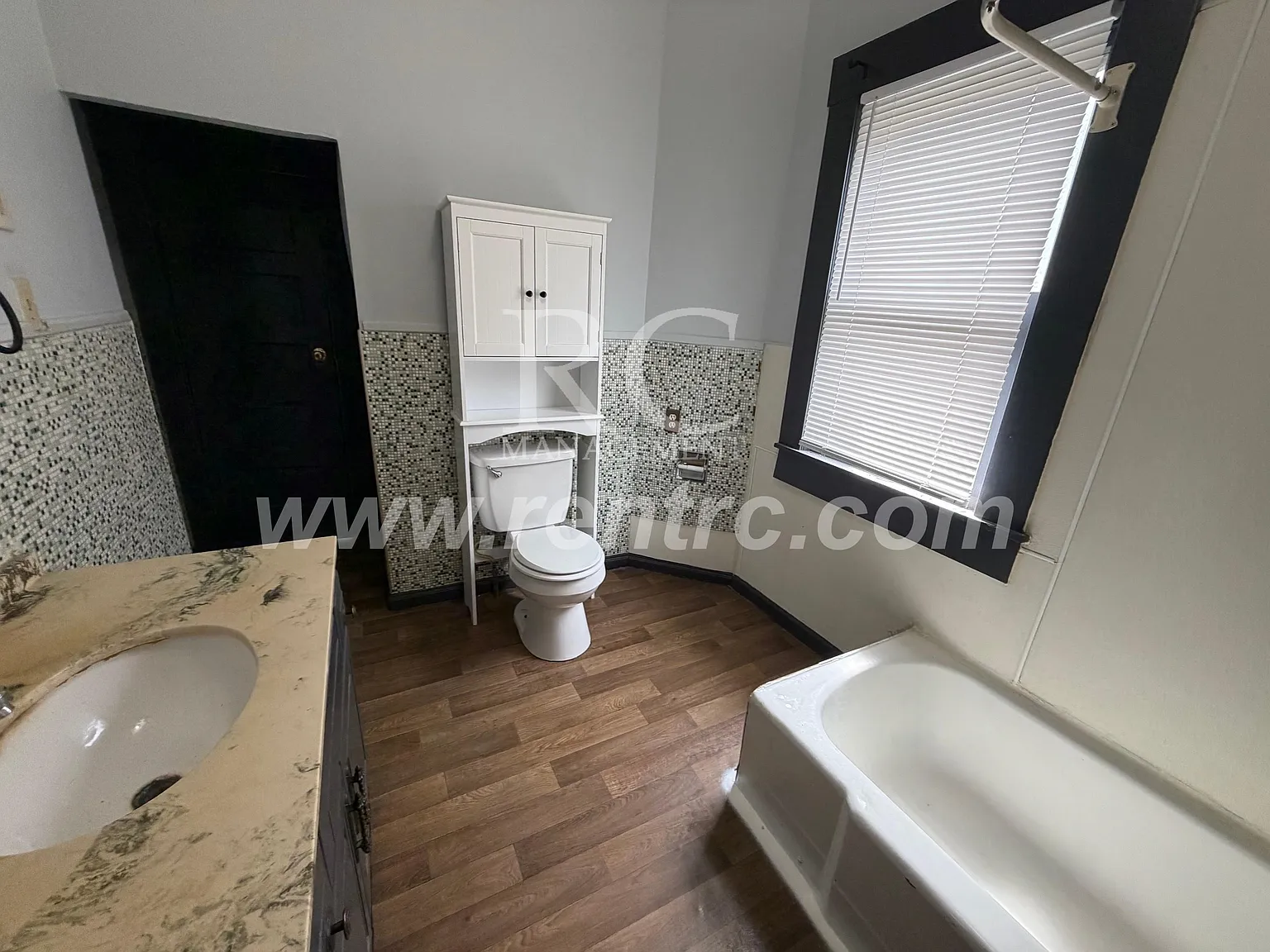 2 bed, 1000 sqft, $750 — Photo 4
