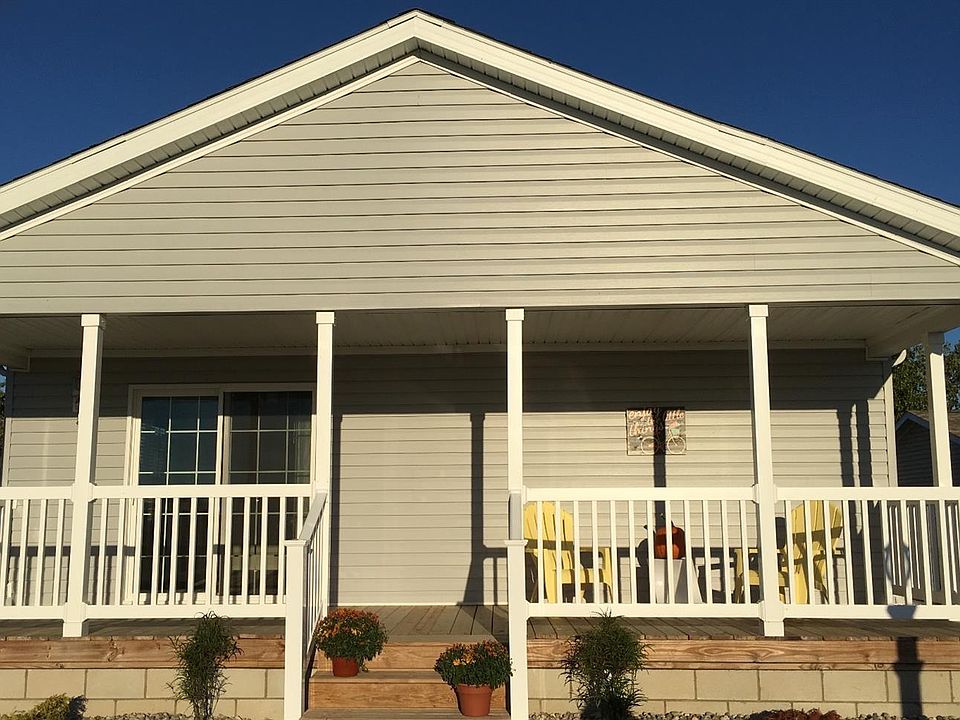 1st image of 1761 N Forster Ave #353