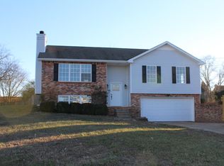 3110 Whitetail Dr, Clarksville, TN 37043