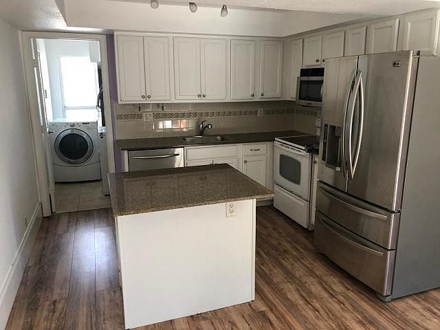 1st image of 617 SW 1st Ct #617