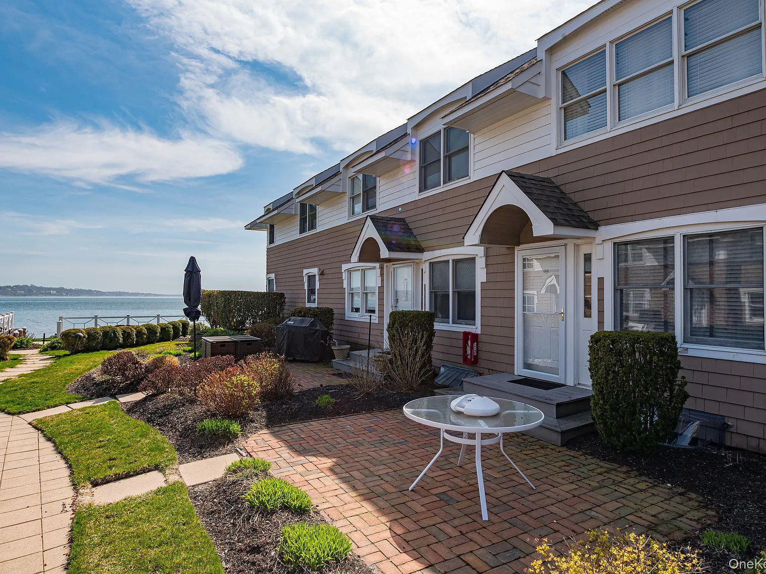 1 bed, 1.0 bath, 672 sqft, $3,700 — Photo 1