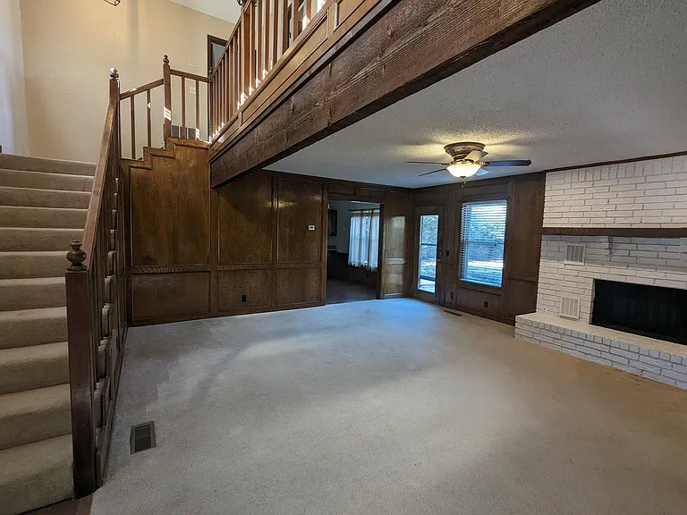 2630 W Washington Pl — Photo 7