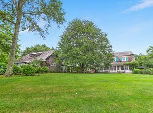 35 Meadow Ct, Water Mill, NY 11976
