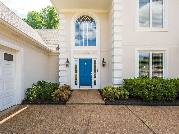 3rd image of 1763 Percy Pl