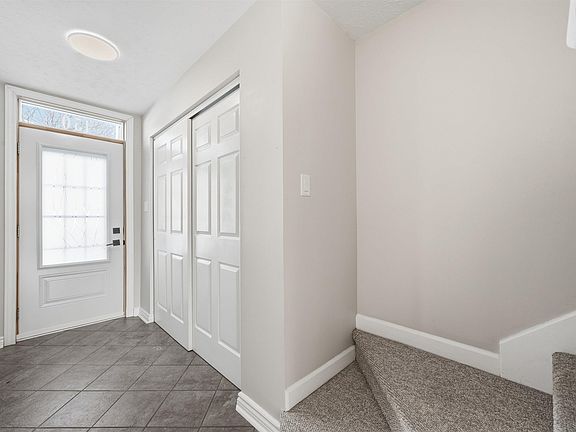 2nd image of 130 Rutledge St