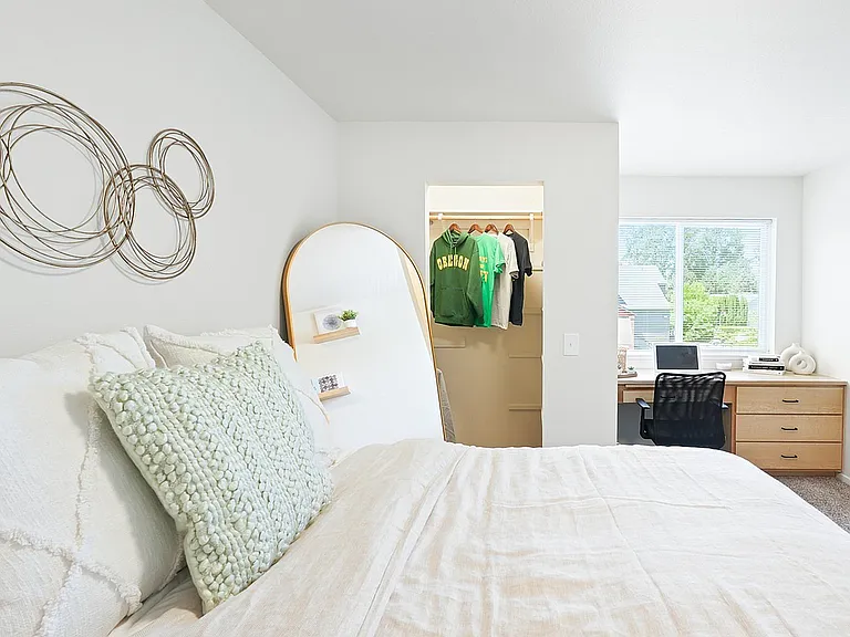 3225 Kinsrow Ave - WEB-41 (1)