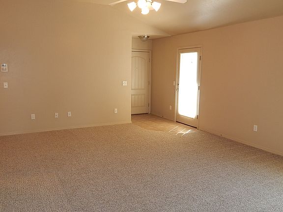 2nd image of 3621 Vanguard Dr