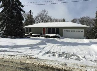 740 Nakomis Rd, Southold, NY 11971