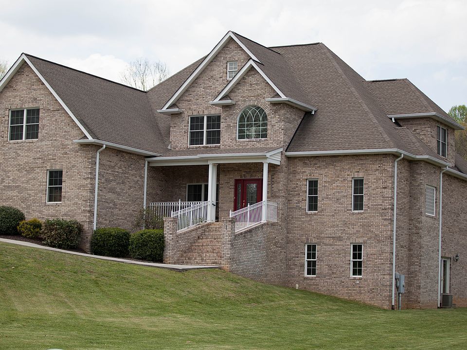 1st image of 1 Wentworth Ct
