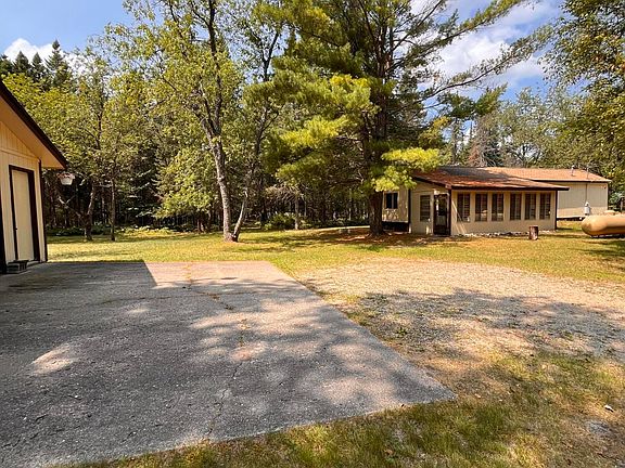 4th image of 2835 N White Pine Dr