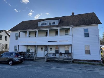 4 Central Ave, Dudley, MA, 01571
