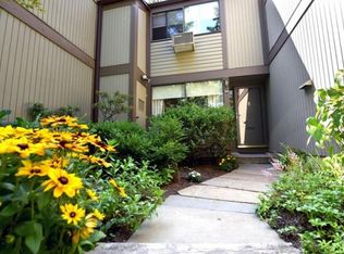 56 Round Hill Rd, Dobbs Ferry, NY 10522