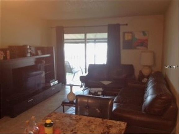 4th image of 3801 N Oak Dr Unit A32