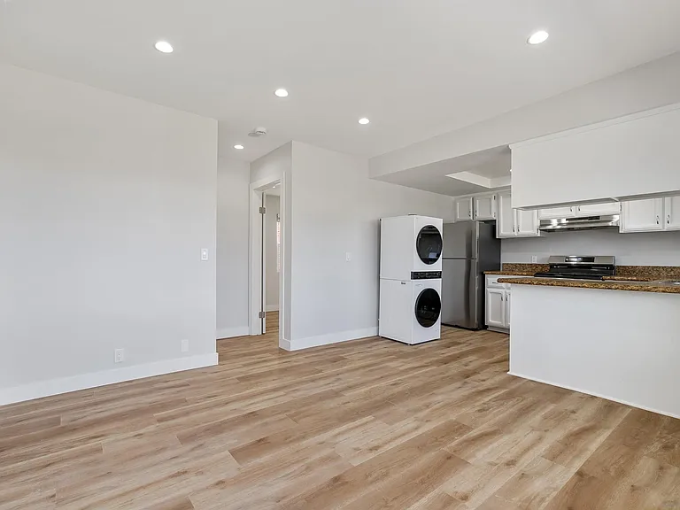 520 Pearl St #2 — Photo 7