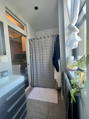 Rented by Camelot Realty Group | media 6