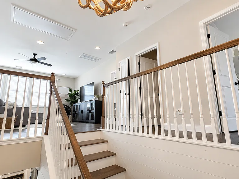 2207 Dewees Creek Dr — Photo 19