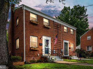 119 S Hudson St, Alexandria, VA 22304