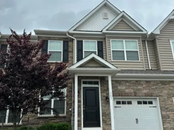 585 Gray Feather Way, Allentown, PA 18104