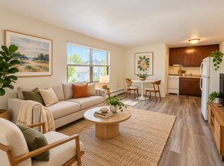 405 Fairview Ave N, Saint Paul, MN 55104