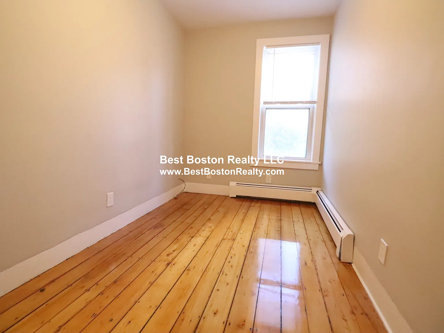 2 bed, 1.0 bath, $3,500 — Photo 3