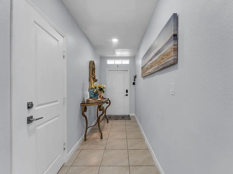 29310 SW 143rd Pl — Photo 4