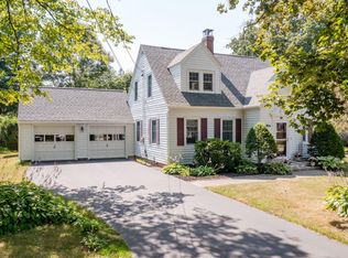20 Elizabeth St, Gorham, ME 04038