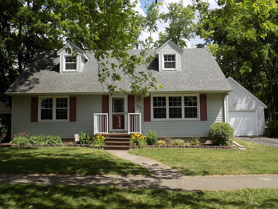 View of house from Maple St