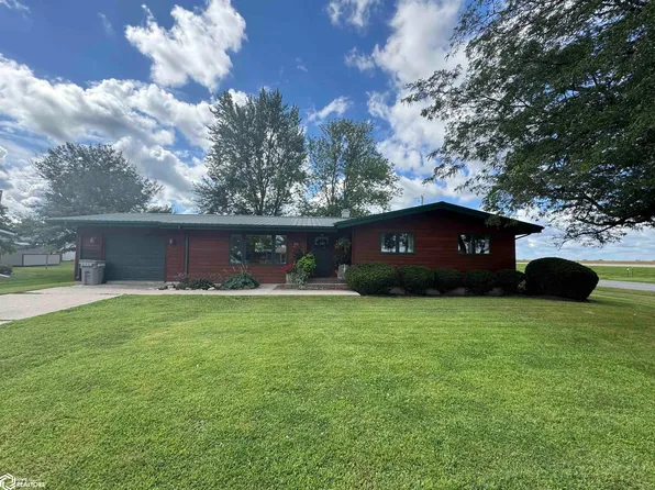 910 Pamela St, Moravia, IA 52571
