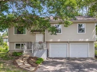 504 W Smith St, Spring Hill, KS 66083