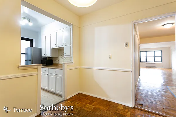 Rented by Terrace Sotheby's International Realty | media 7
