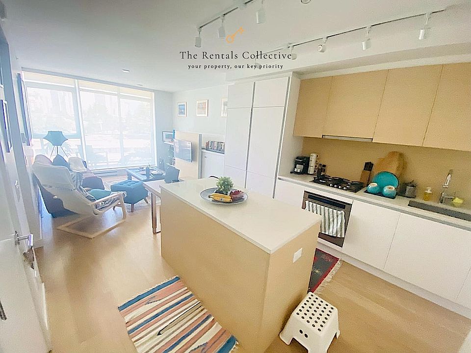 1st image of 657 Whiting Way #501