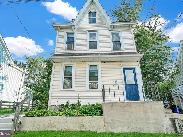 53 West St, Woodbury, NJ 08096