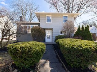28 Minnesota St, Rochester, NY 14609