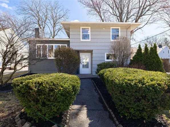 28 Minnesota St, Rochester, NY 14609