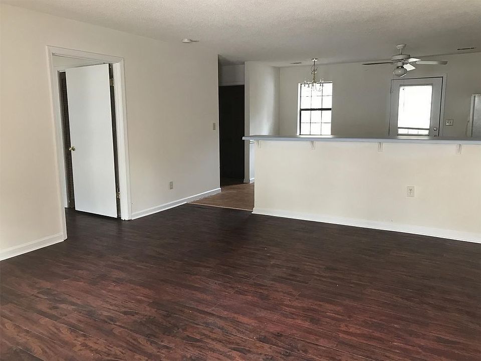 1st image of 3744 Oakwood Hills Dr #A