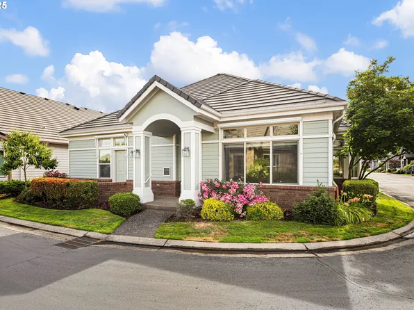 3261 Lake Wood Dr, Eugene, OR 97408