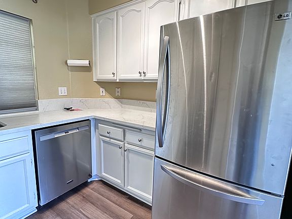 4th image of 11056 Creekbridge Pl