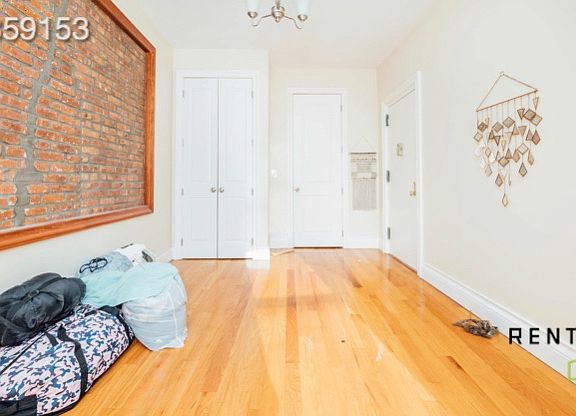 5th image of 593 Franklin Ave #2M