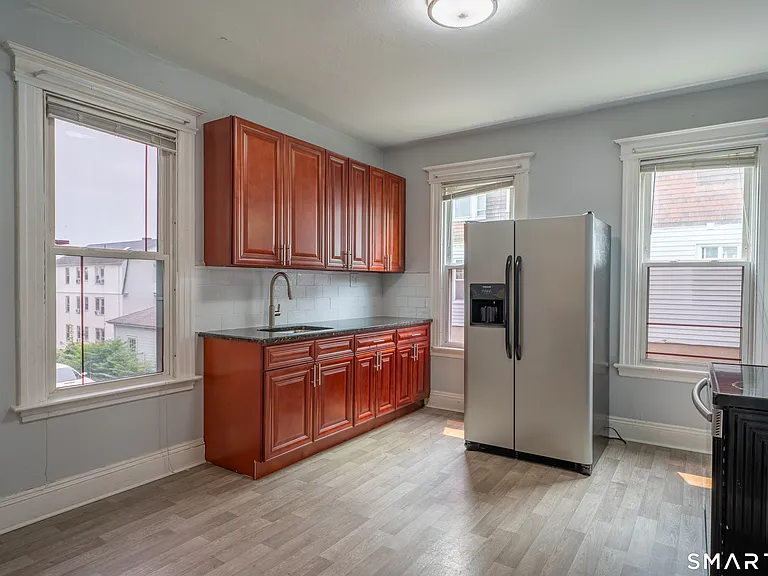 92 Fairfield Ave #1 — Photo 13